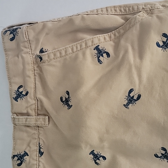 IZOD Men's Shorts Saltwater washed classics 42 Waist Beige with Navy Lob… - Picture 2 of 10